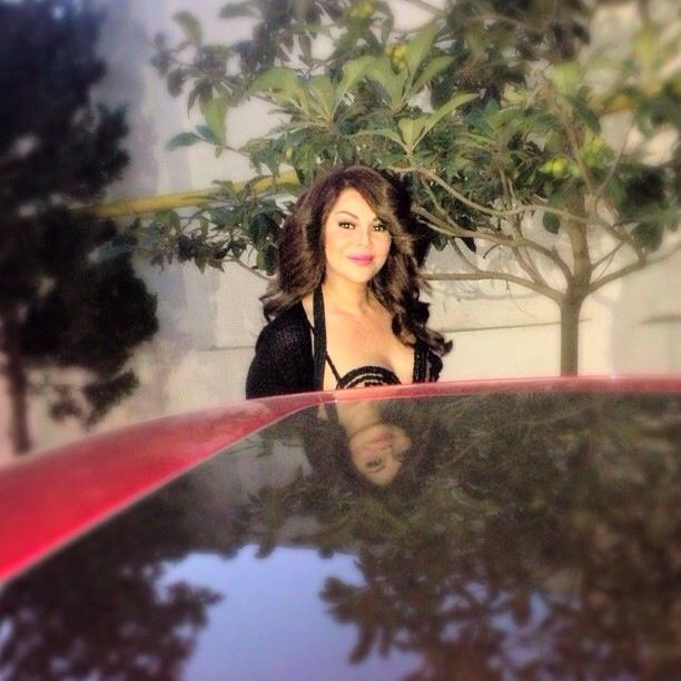Aygün Kazımova: "Vətəni cismən tərk edirəm, ruhən yox"- <b style="color:red">Müsahibə</b>