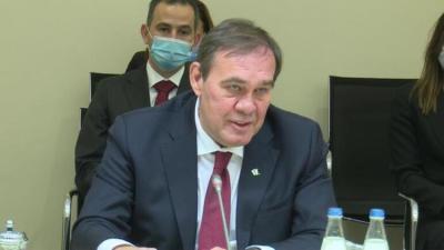 Demiören: “Azərbaycana böyük sərmayələr yatırmaq arzusundayıq”