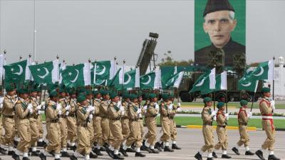 İslamabadda Pakistan Günü münasibəti ilə hərbi parad keçirilib