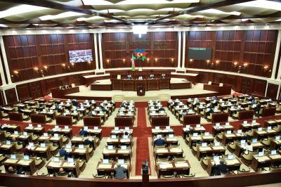 Deputatlar koronavirus testindən keçəcək