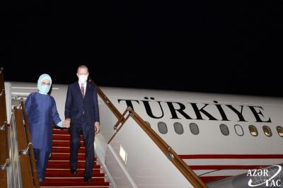 Ərdoğan Azərbaycana rəsmi səfərə gəlib