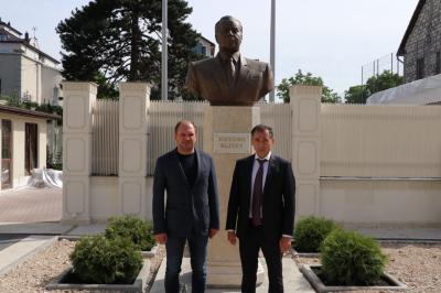 Kişinyov meri Azərbaycan Səfirliyində rəsmi görüşdə olub