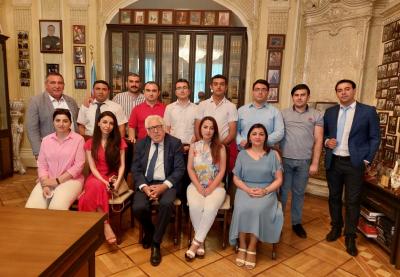 AYB sədri Anarın Birliyin Gənclər Şurasının üzvlərilə görüşü olub