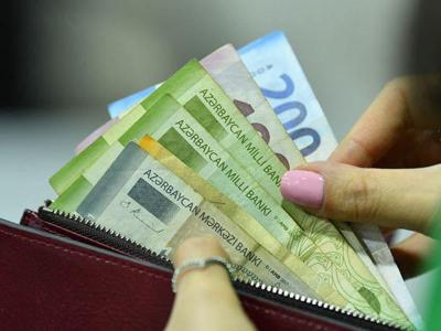 Azərbaycanda bu sahədə çalışanlar daha yüksək maaş alır