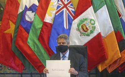 Peru prezidenti Azərbaycan səfirinin etimadnaməsini qəbul edib - Foto