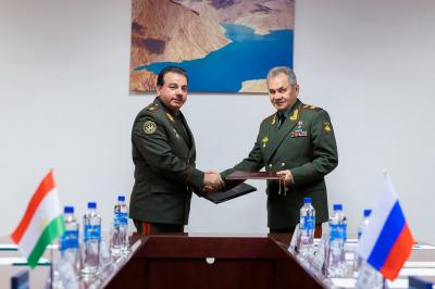 Rusiya və Tacikistan müdafiə nazirləri Əfqanıstandakı vəziyyəti müzakirə ediblər