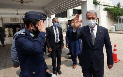 “Türkiyə əsgərini təhlükəyə atmaqdan söhbət gedə bilməz” - Hulusi Akar