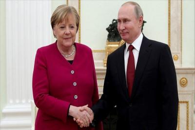 Merkel Rusiyaya səfər edəcək