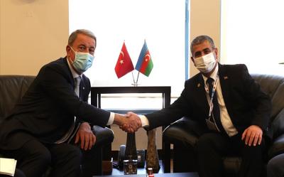 Azərbaycan və Türkiyə müdafiə nazirləri görüşüb - Foto