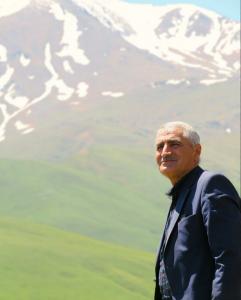Qırmızı atların bayatısı - Valeh Bahaduroğlu yazır