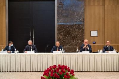 Azərbaycandakı bankların bərpa-quruculuq işlərində rolu müzakirə olunub - Foto
