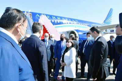 Milli Məclisin sədri Qazaxıstana işgüzar səfər edib