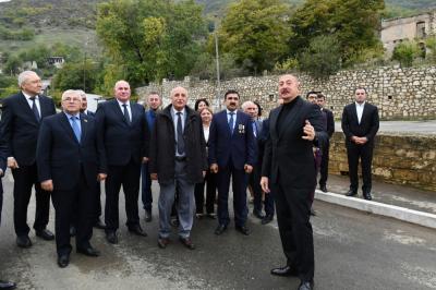 Prezident İlham Əliyev: “Tuğ kəndinin bərpa konsepsiyası hazırlanır”