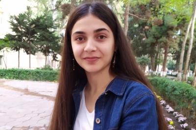 Bakıda kitab qoxulu günlər - Gülşən Nail yazır