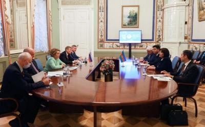 Sahibə Qafarova Valentina Matviyenko ilə görüşüb