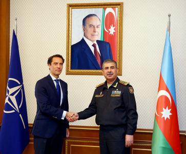 Müdafiə naziri Xavyer Kolomina ilə görüşüb -  Foto