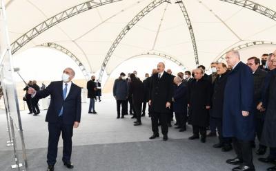 İlham Əliyev və Ərdoğan Əhmədbəyli-Füzuli-Şuşa yolunda tikinti işlərinin gedişi ilə tanış olublar
