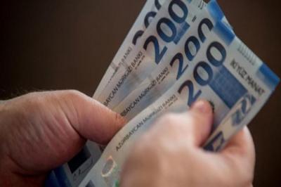 Bakıda muzdlu işçilərin orta aylıq maaşının məbləği açıqlanıb