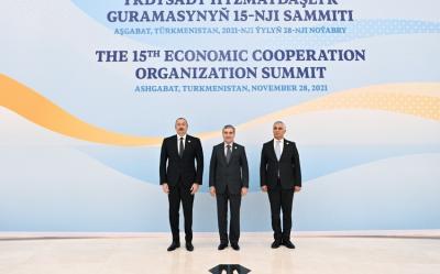 Prezident İlham Əliyev Aşqabadda İƏT-in XV Zirvə toplantısında iştirak edib - Yenilənib