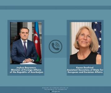 Ceyhun Bayramov Karen Donfrid ilə telefonla danışıb