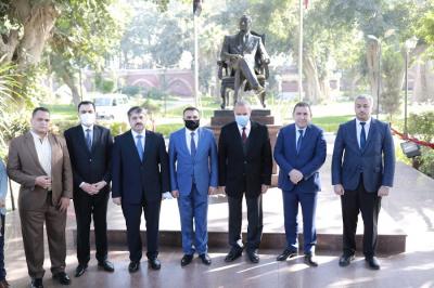 Dövlət Komitəsinin əməkdaşlarının Misirin Qalubiyyə vilayətinin qubernatoru ilə görüşüb