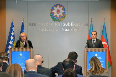 Ceyhun Bayramov Bosniya və Herseqovinanın xarici işlər naziri ilə görüşüb