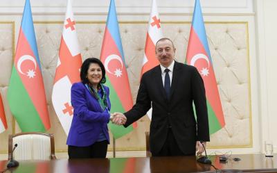 Prezident İlham Əliyev gürcüstanlı həmkarını təbrik edib