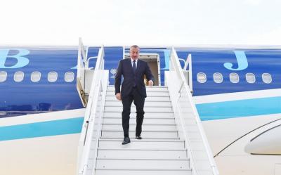 İlham Əliyev Tacikistana dövlət səfərinə gedib
