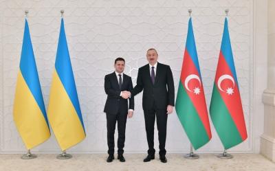 İlham Əliyev Volodimir Zelenskiyə zəng edib