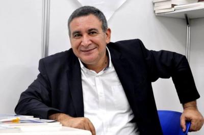 Qələmsiz yazılanlar - Rəşad Məcidin status-esseləri