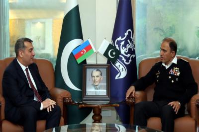 Azərbaycan səfiri Pakistan Hərbi Dəniz Qüvvələri komandanı ilə görüşüb