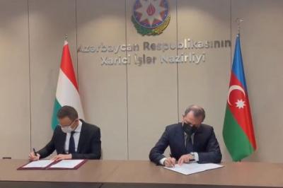 Azərbaycan və Macarıstan XİN rəhbərləri memorandum imzalayıb