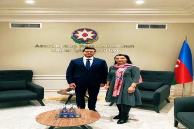 İsrail səfiri Azərbaycan XİN-in sözçüsü ilə görüşüb