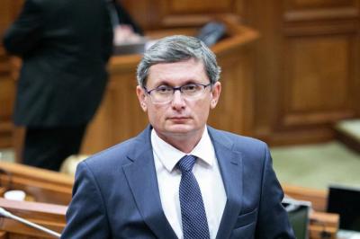 Moldova parlamentinin sədri Azərbaycana rəsmi səfərə gəlib
