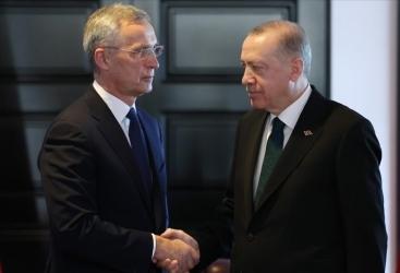 Türkiyə prezidenti Stoltenberqlə görüşüb