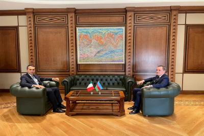 Azərbaycan və İtaliya XİN başçıları Bakıda görüşüb - Foto