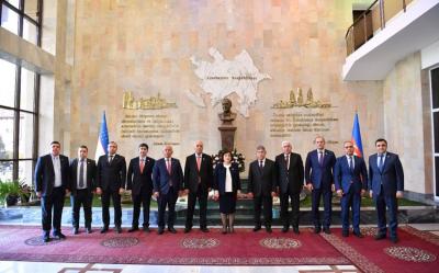 Parlament nümayəndə heyəti Azərbaycanın Özbəkistandakı səfirliyində olub