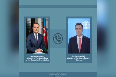 Ceyhun Bayramov gürcüstanlı həmkarı ilə telefonla danışıb