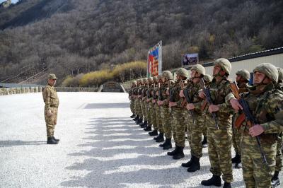 Müdafiə naziri yeni hərbi infrastrukturlara baxış keçirib - Video