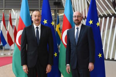 Prezident İlham Əliyevlə Şarl Mişel arasında telefon danışığı olub