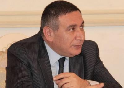 Qələmsiz yazılanlar - Rəşad Məcidin status-esseləri