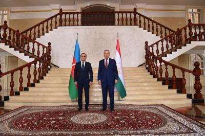 Ceyhun Bayramov Tacikistanın XİN başçısı ilə görüşüb
