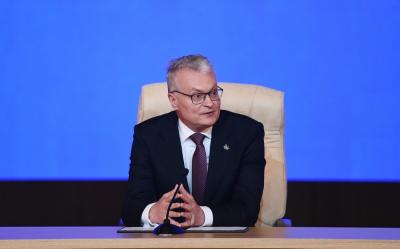 Litva Prezidenti: "Məqsədim iki ölkənin əlaqələrini yenidən canlandırmaqdan ibarətdir"