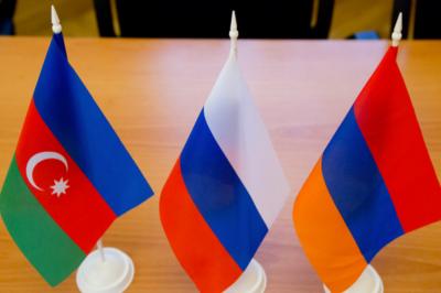 Lavrov Üçtərəfli İşçi Qrupun son iclasını müsbət qiymətləndirib