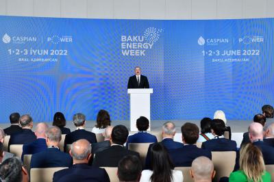 27-ci Beynəlxalq Xəzər Neft və Qaz Sərgisinin açılış mərasimi keçirilir, Prezident İlham Əliyev açılışda çıxış edib  -  Foto