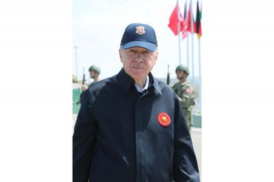 Ərdoğan Azərbaycan hərbçilərinin qatıldığı təlimi izləyir