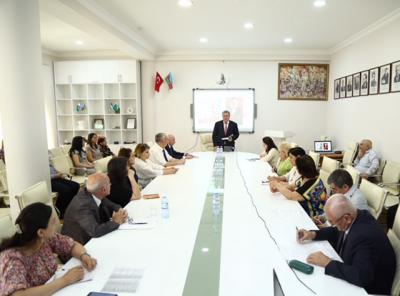 Əhməd Cavad və Akif Ərsoy yaradıcılığına dair konfrans keçirilib