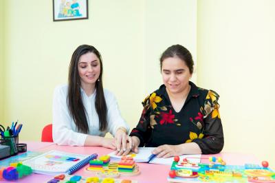 Gözdən əlilliyi olan 50 nəfərə sosial reabilitasiya və bərpa xidmətləri göstərilib