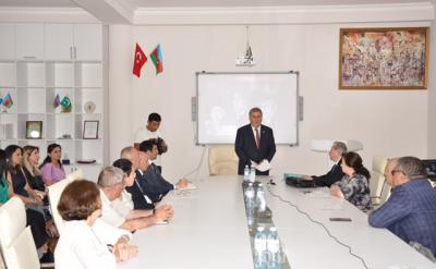 "Mirzə Ələkbər Sabirin sənəti  və müasir dövr" müzakirə olunub