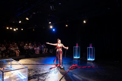Akademik Milli Dram Teatrında “Medeya” tamaşasının premyerası keçirilib